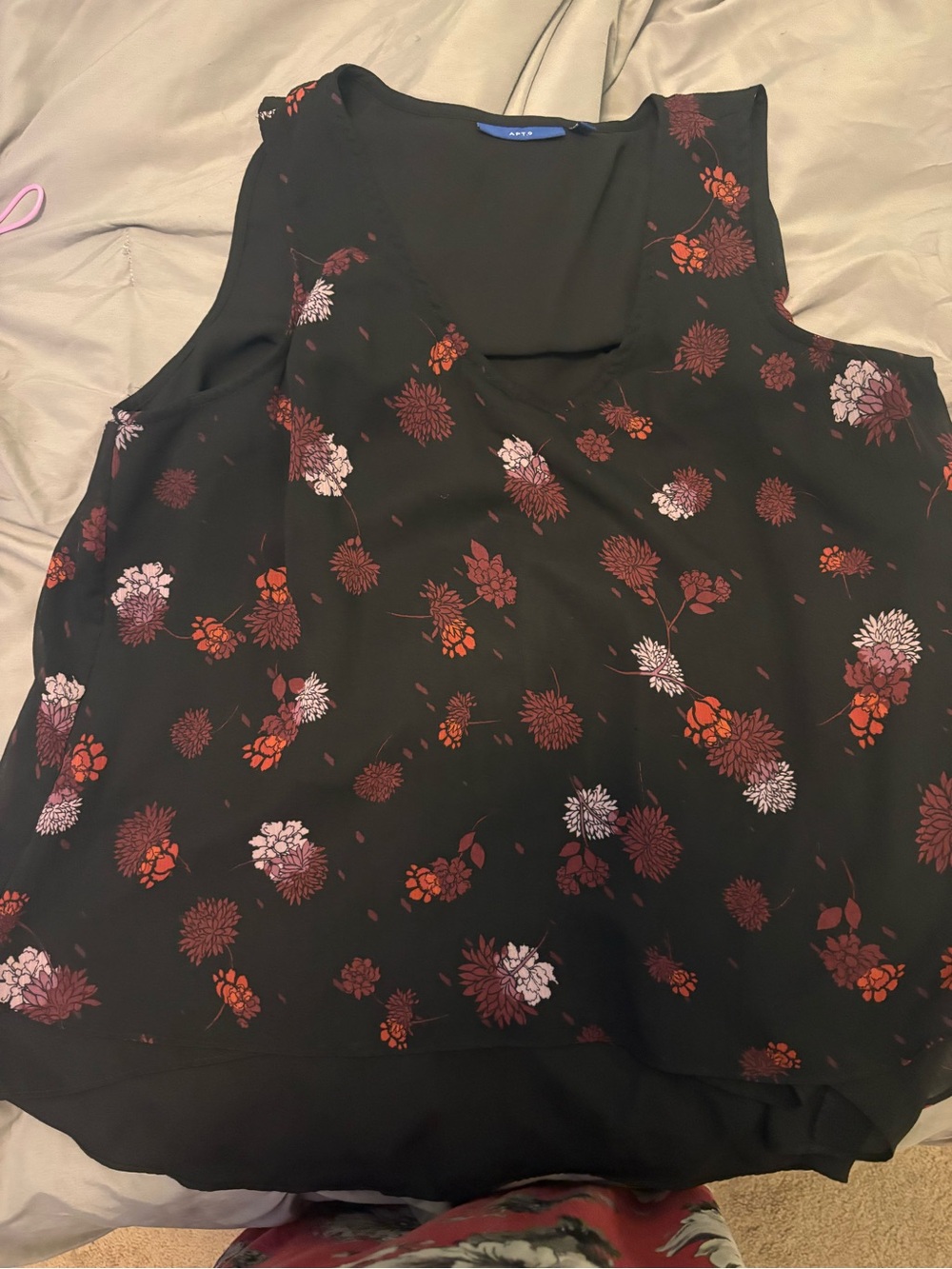 Apt. 9 Black Floral Sleeveless Camisole - Red & Pink Flowers